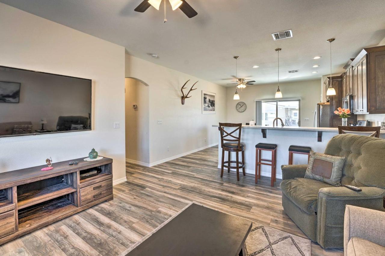 Pet-Friendly Retreat - 1 Block To Colorado River! Bullhead City Exterior foto